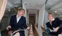 英国空姐爆料视频,揭秘航空业不为人知的真相